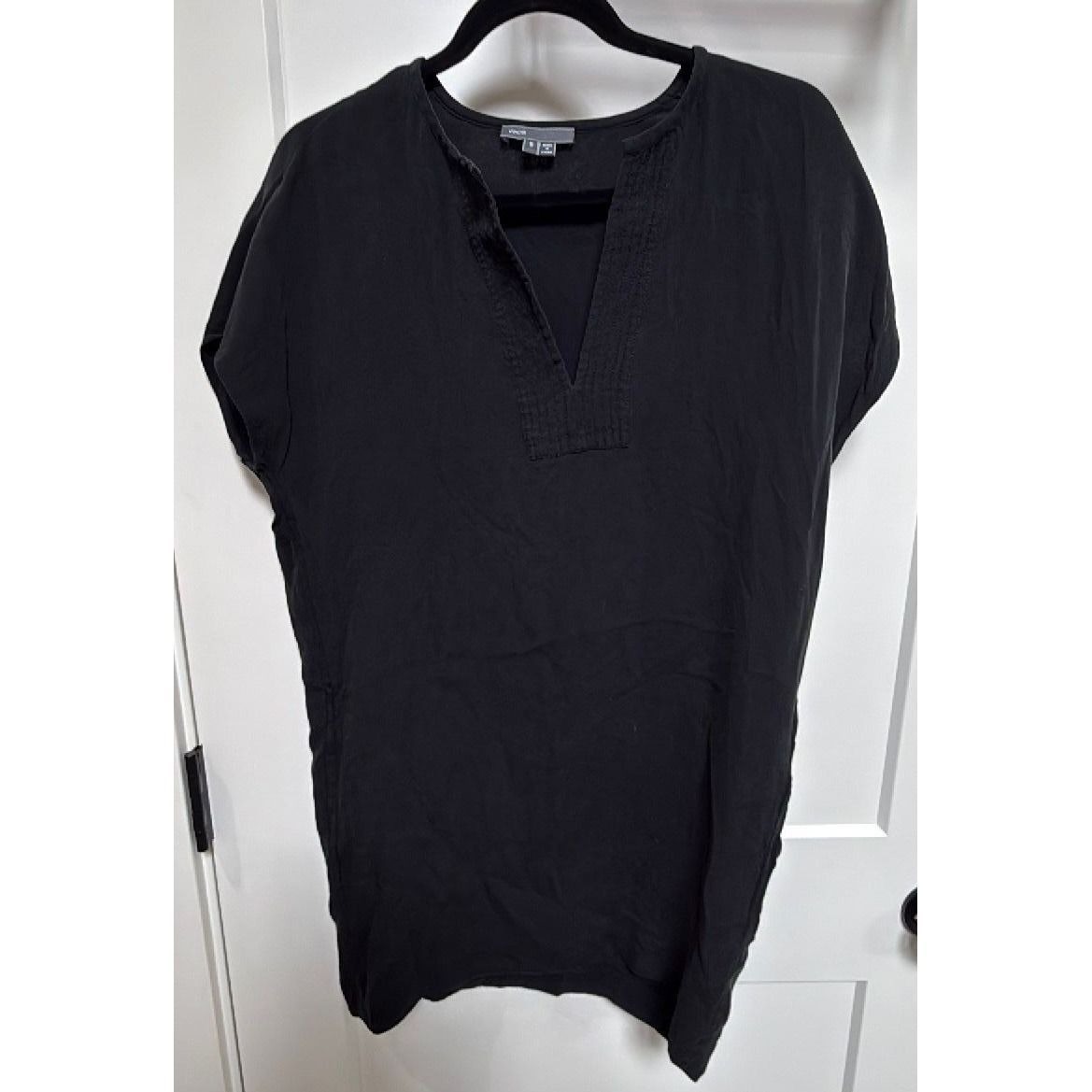 Vince 100% Silk Black Tunic Blouse Womens Small Minimalist Boxy Short Sleeve Top